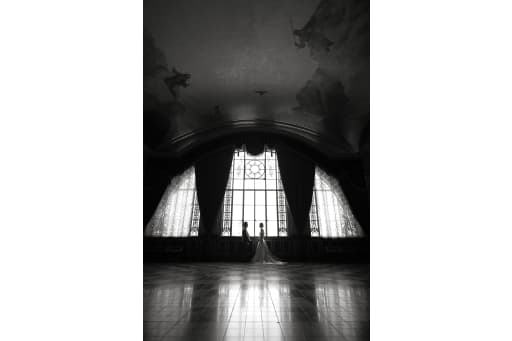 美しい特別室のステンドグラスで