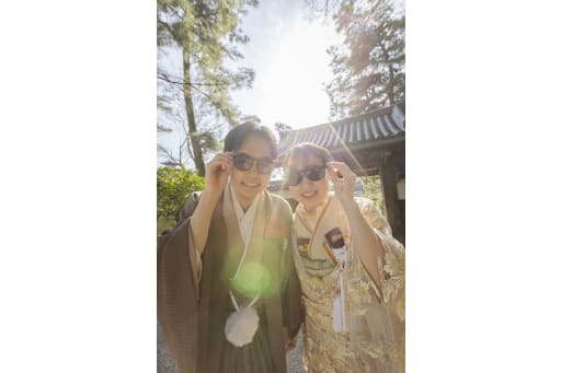 遊び心も忘れずに！サングラスショット