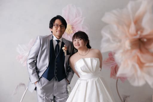 ラストもお花に囲まれて