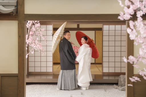 和傘を使って♪
