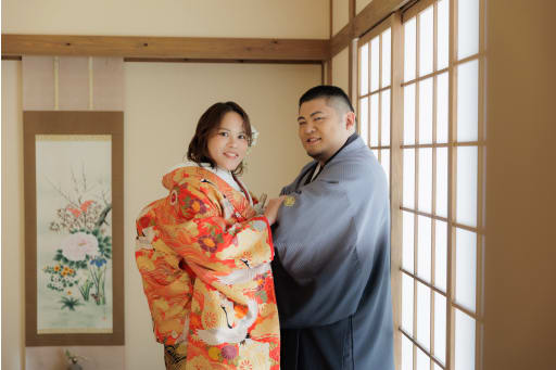 寄り添って
