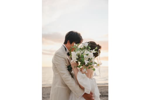 ブーケで隠して