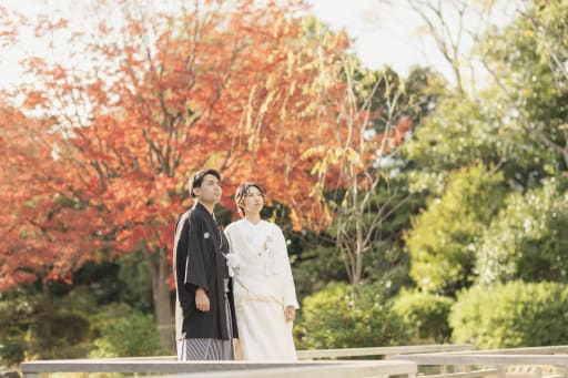 紅葉バックから！