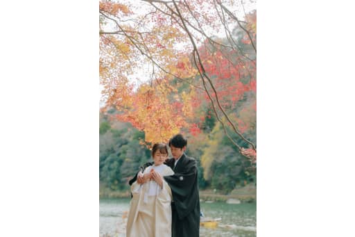 もちろん紅葉も色とりどり♪竹林での撮影と、雰囲気が一瞬で変わりますね！