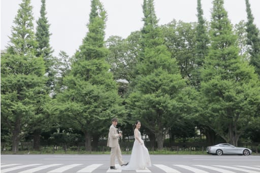 横断歩道の途中で