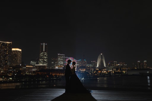 夜景のシルエット