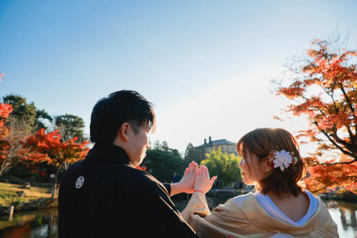 逆光を生かし、お手元を