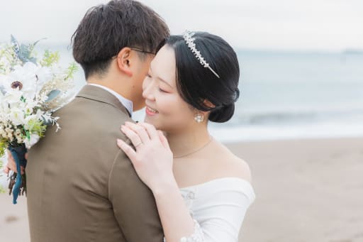 ぎゅっとハグして