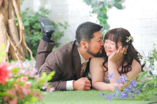 芝生の上でゴロン！とびきりの愛を込めて