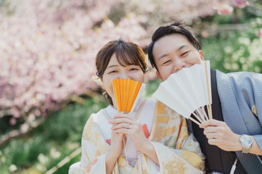 顔隠しショット