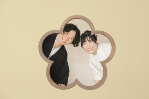 花の中から