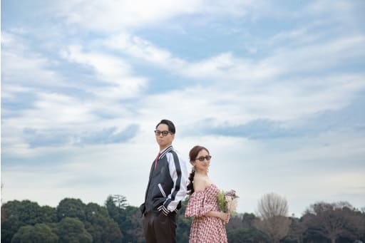 青空とサングラスでおしゃれなテイストで撮影させていただきました！！