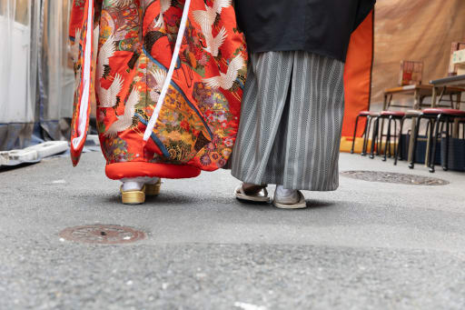 足並み揃えて