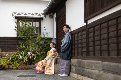 歴史的な街並みで