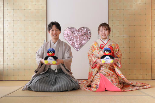 ちょこん
