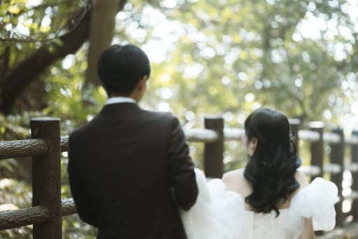 未来へ続く後ろ姿