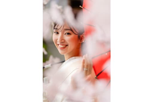 立川店の屋内庭園の桜🎶