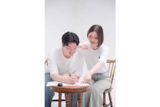 入籍の瞬間をしっかり残しました