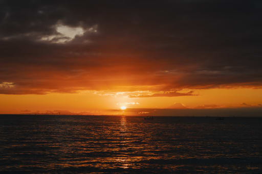 海に沈む太陽
