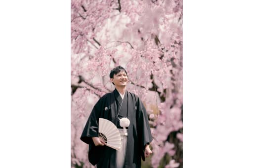 新郎様の爽やかな笑顔と共に。