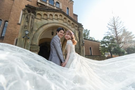 風に舞うベール