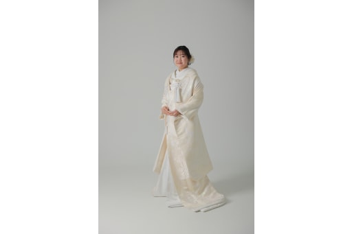 純白の白無垢がお似合いの新婦