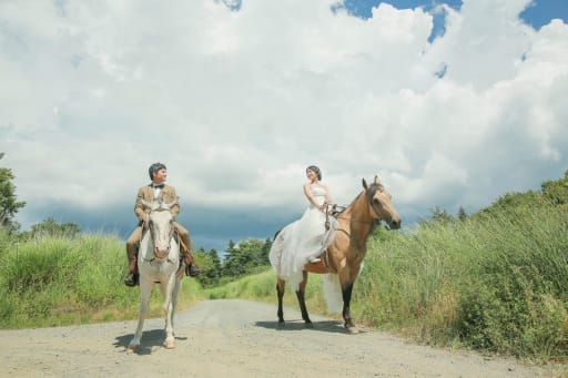 お馬さんでお散歩しながら