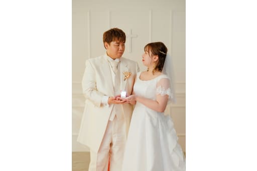 指輪がキラキラ光っています✨