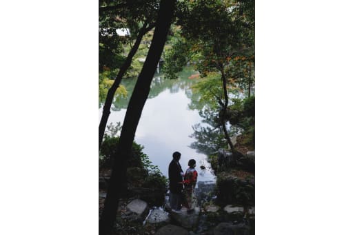 シックな飛び石での一枚