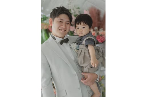 ご新郎様とお子様のツーショット！