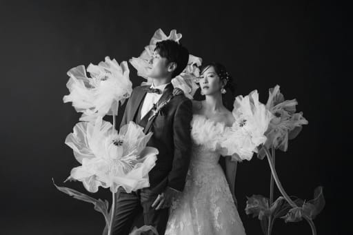 大きなお花と共に