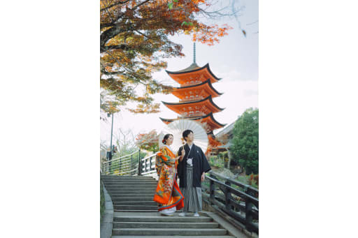 五重塔をバックに