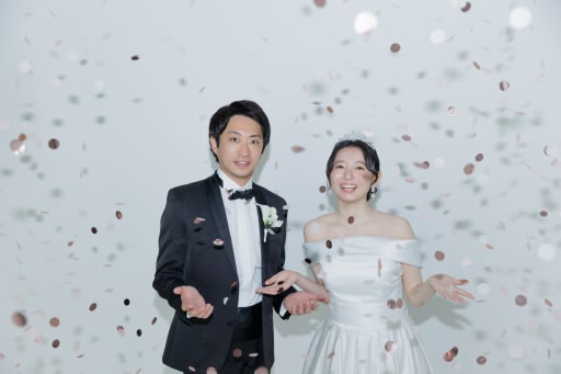 舞い踊る！ハッピーあふれるスタジオ撮影