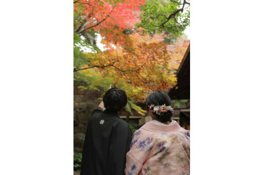 入り口に咲いていた紅葉をふたりで