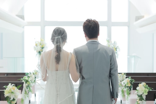 チャペルの明るい光