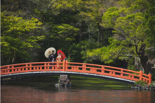 和傘も一緒に。