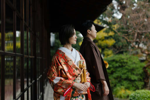 特に印象的だったのは、新婦様の横顔を切り取った1カットです。