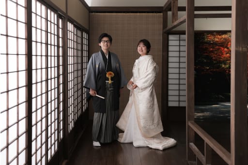 まずはかっちりと