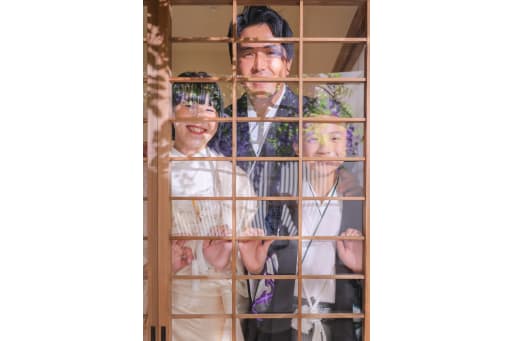 窓から覗いてみた！