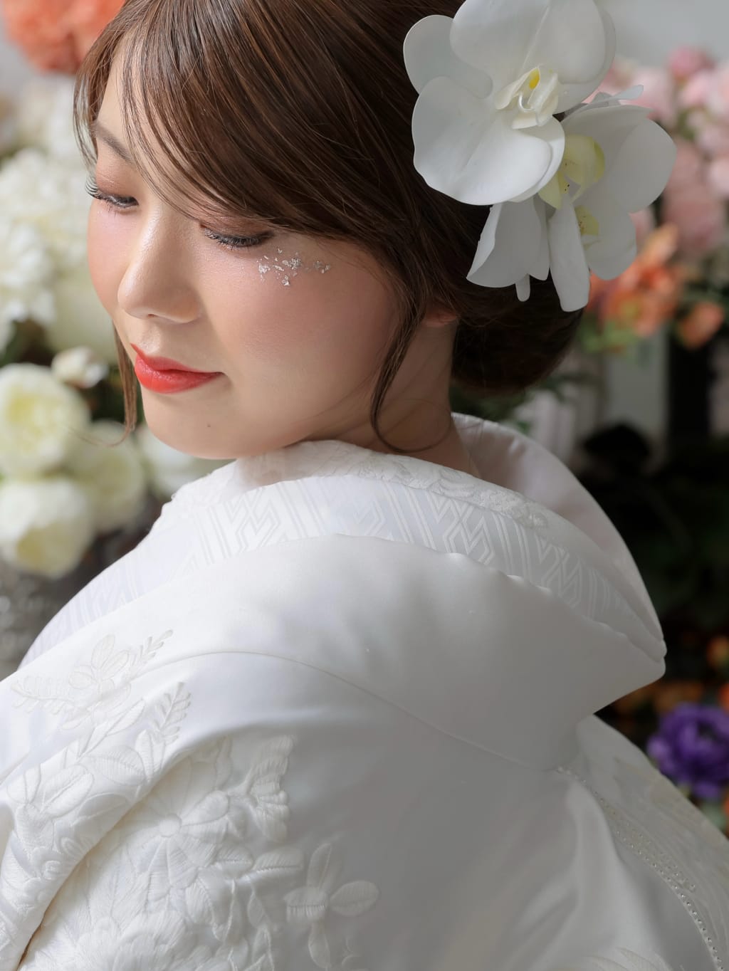 胡蝶蘭シンプルシニヨン | デコルテフォトグラフィー | 前撮り・フォトウェディング
