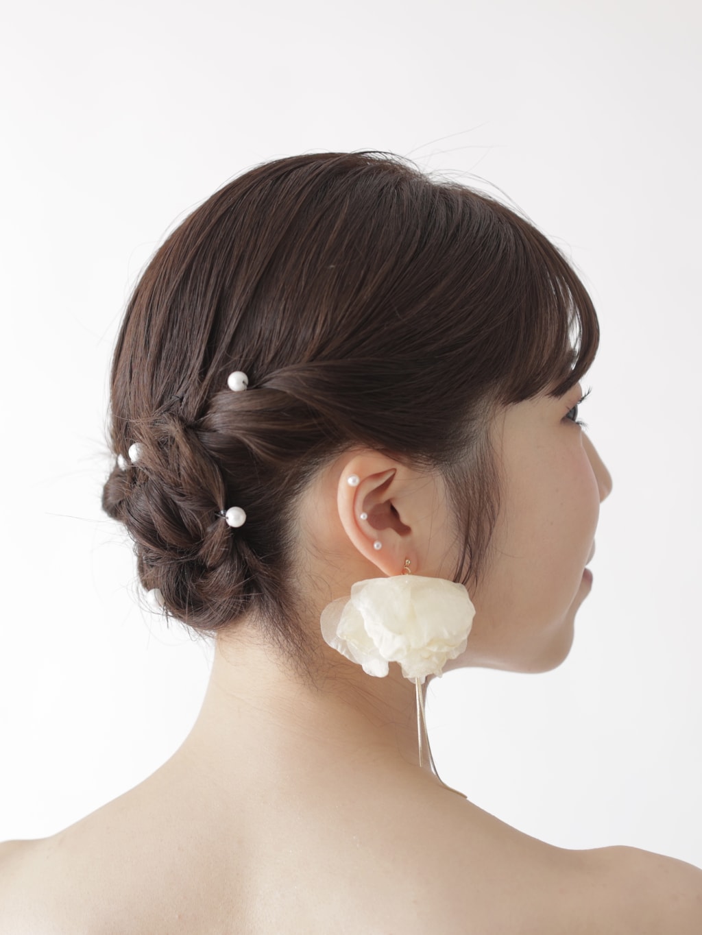 ボブでもできるヘア | デコルテフォトグラフィー | 前撮り・フォトウェディング