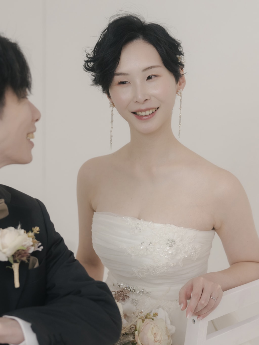 ショートヘアアレンジ | デコルテフォトグラフィー | 前撮り・フォトウェディング