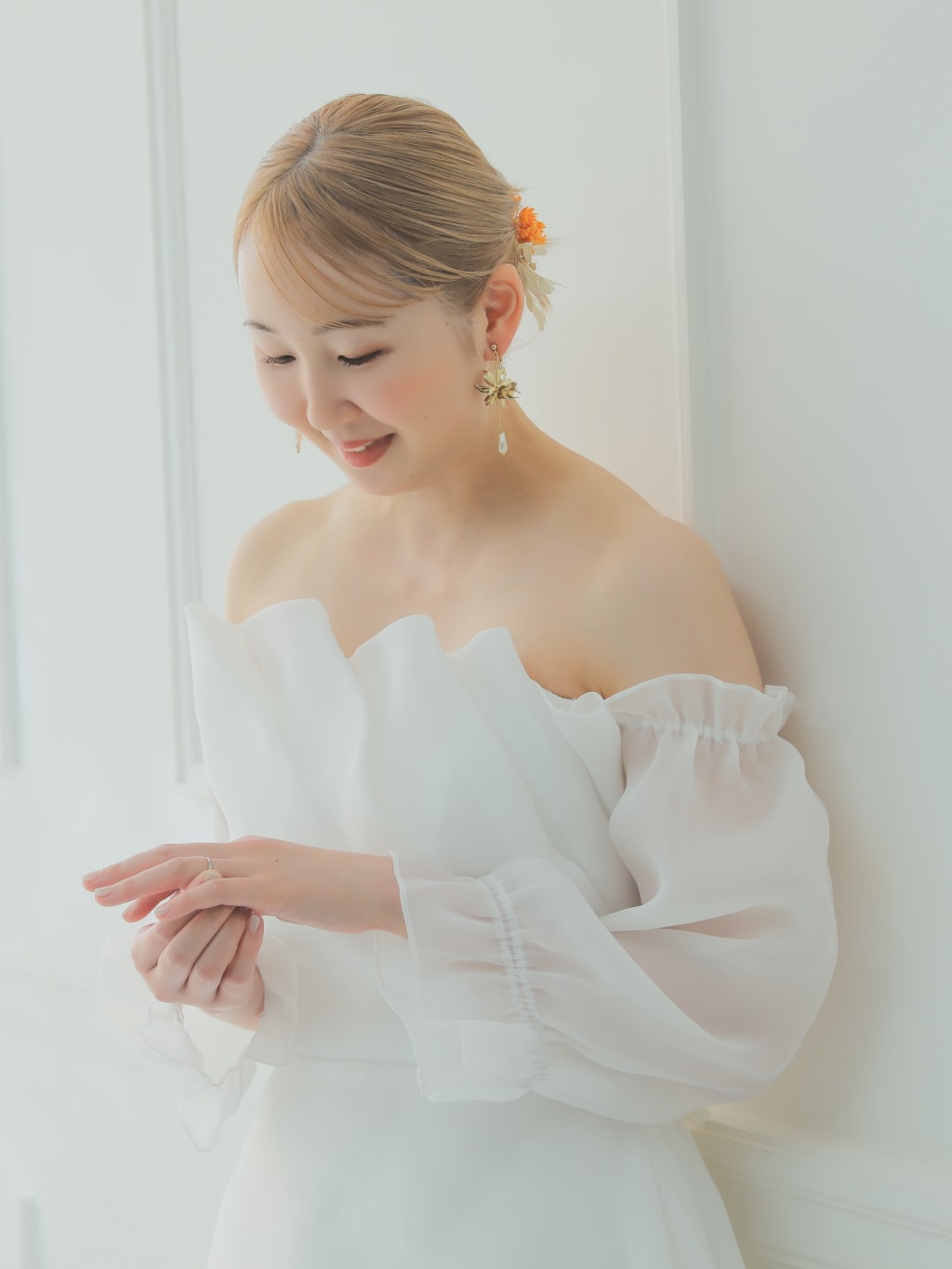 シニヨンスタイル | デコルテフォトグラフィー | 前撮り・フォトウェディング