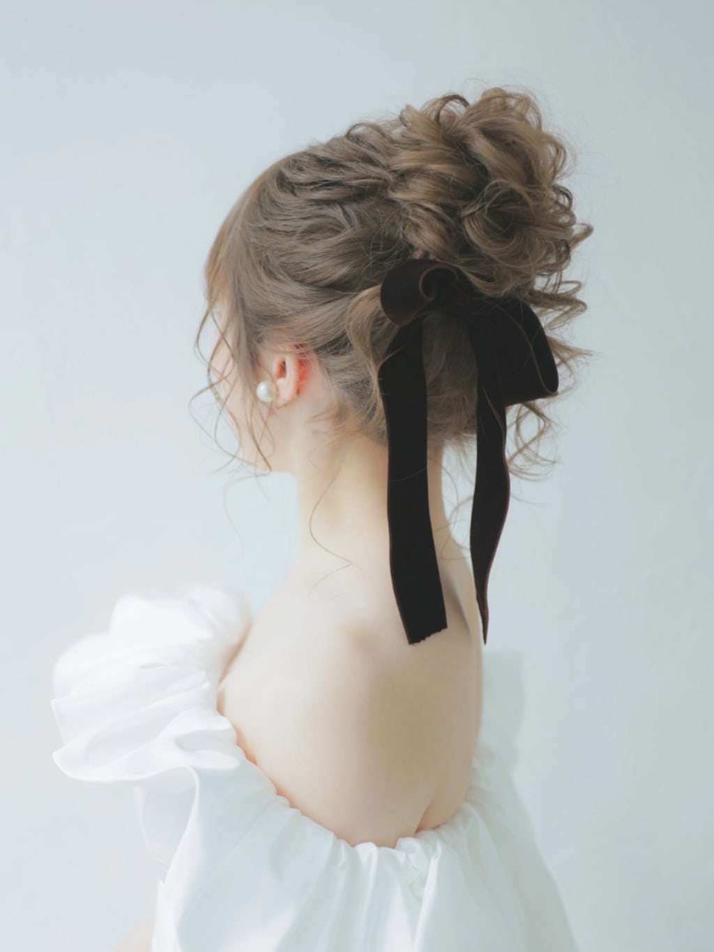 おだんごヘア | デコルテフォトグラフィー | 前撮り・フォトウェディング