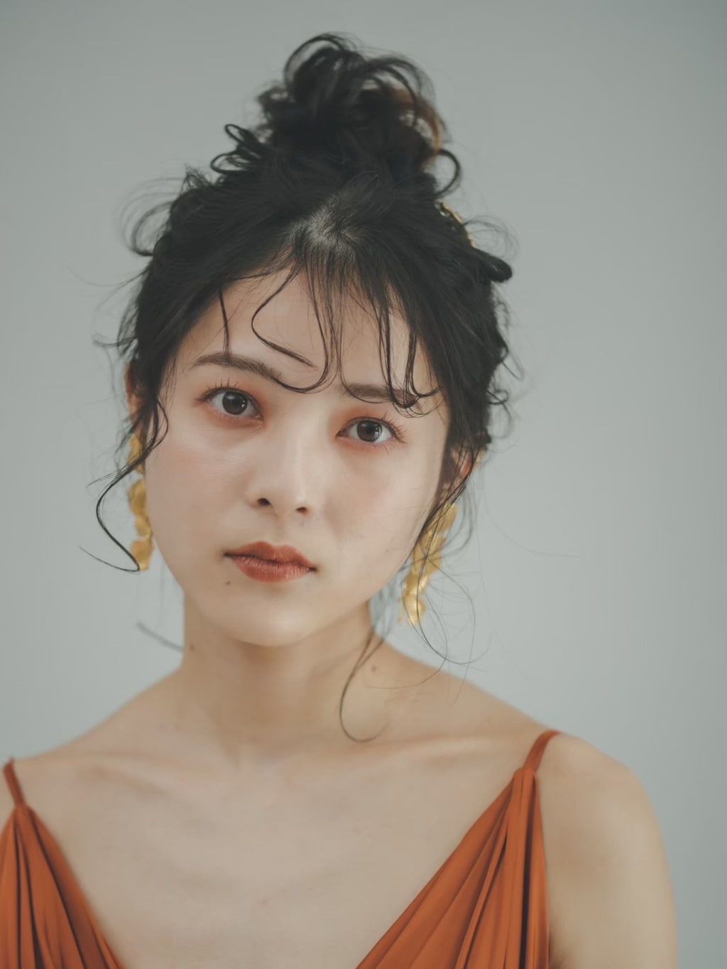 お団子ヘア | デコルテフォトグラフィー | 前撮り・フォトウェディング