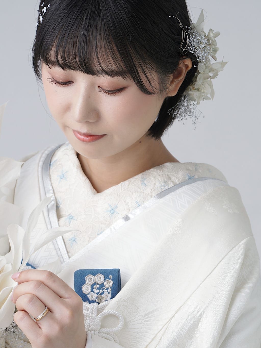 ショートボブ / ドライフラワー | デコルテフォトグラフィー | 前撮り・フォトウェディング