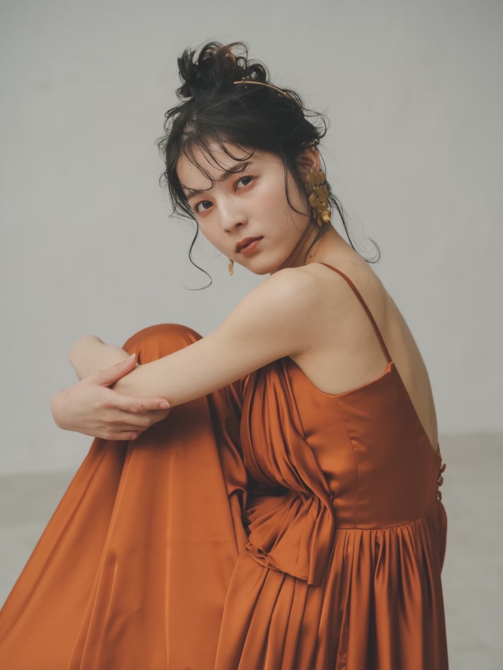 お団子ヘア | デコルテフォトグラフィー | 前撮り・フォトウェディング