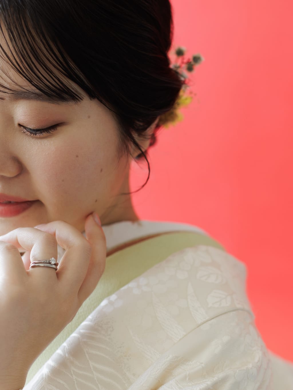ふんわりシニヨン | デコルテフォトグラフィー | 前撮り・フォトウェディング