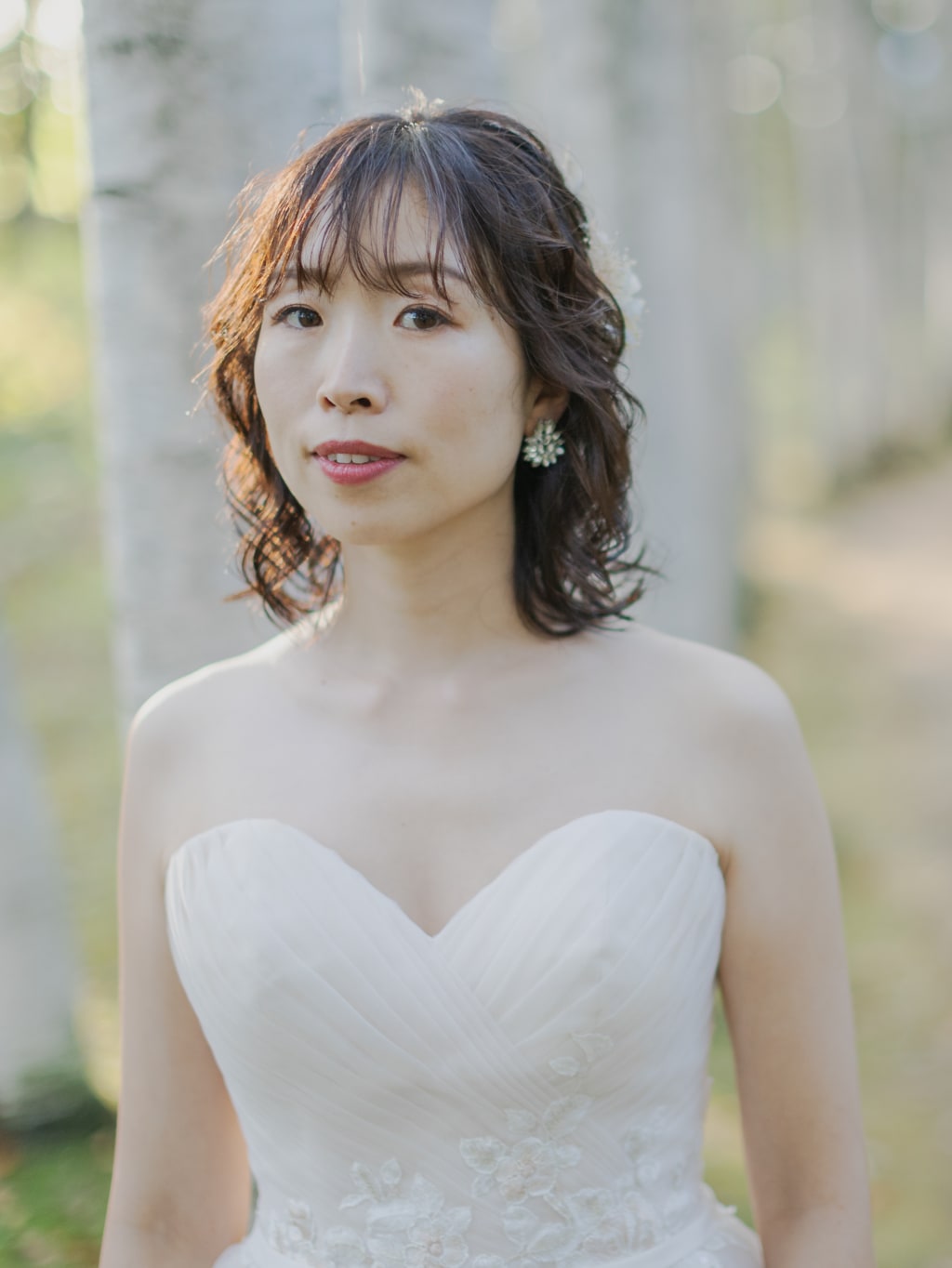 洋装ヘアスタイル | デコルテフォトグラフィー | 前撮り・フォトウェディング