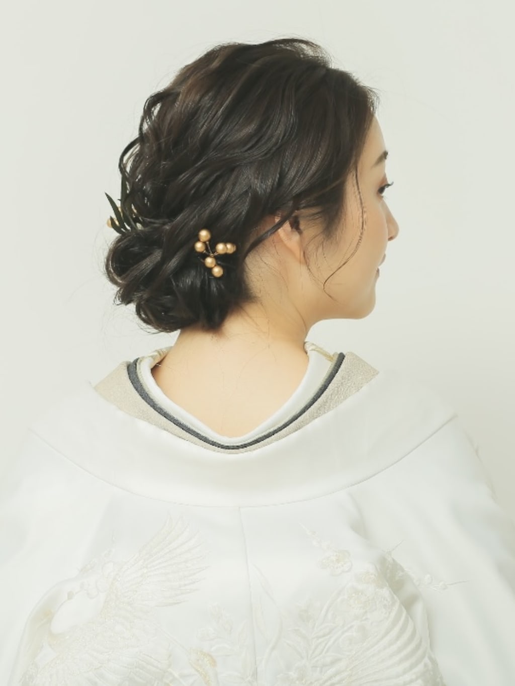 ゆるめシニヨン | デコルテフォトグラフィー | 前撮り・フォトウェディング